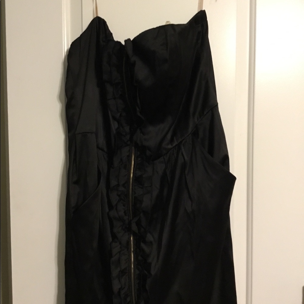 Strapless dress
